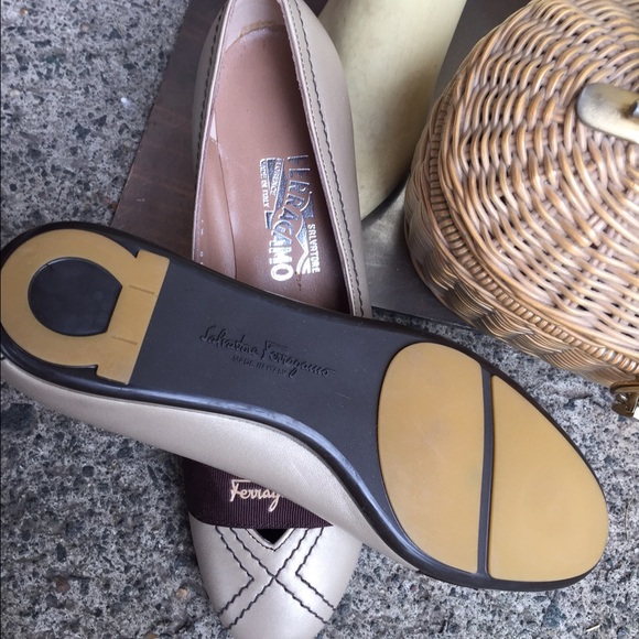 Salvatore ferragamo flats
